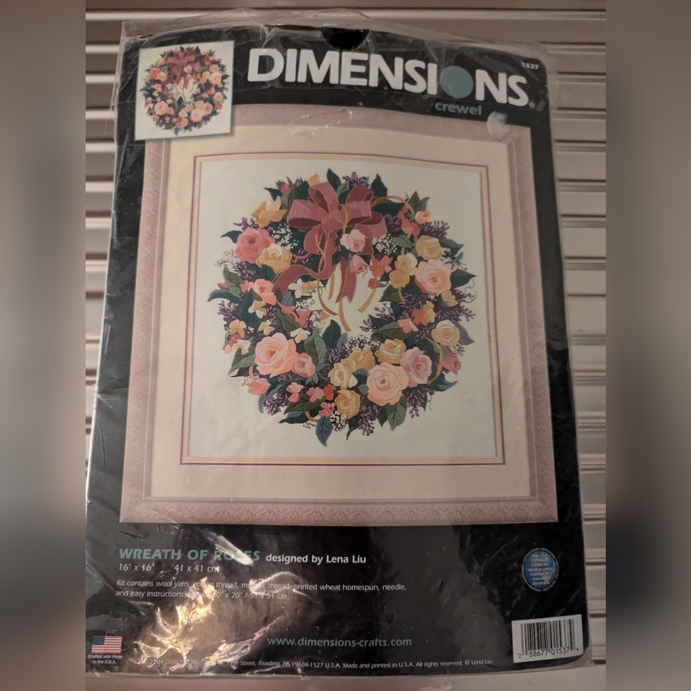 Dimensions Crewel Work Kit Wreath of Roses Kit Needle 2004